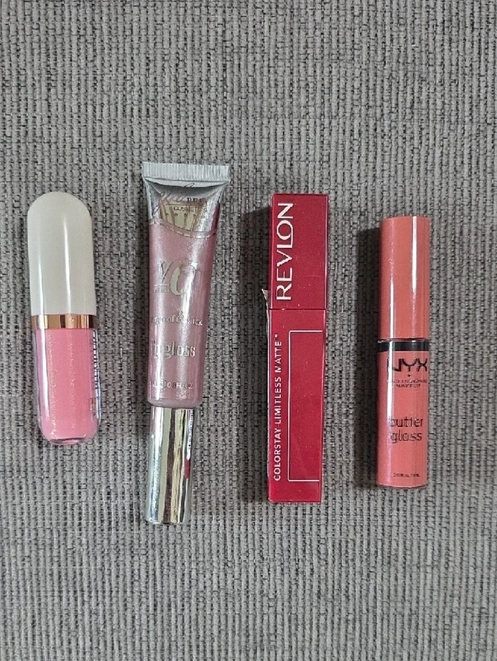 Assorted Lip Gloss & Liquid Lipstick In A Variety Of Colors And Brands, New, 20.